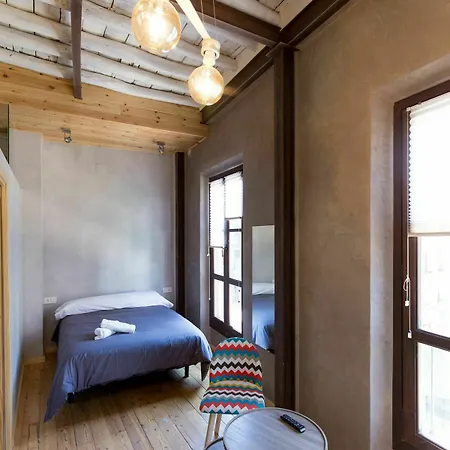 Los Lobos Apartment *