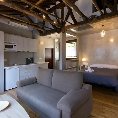Los Lobos Apartment Granada